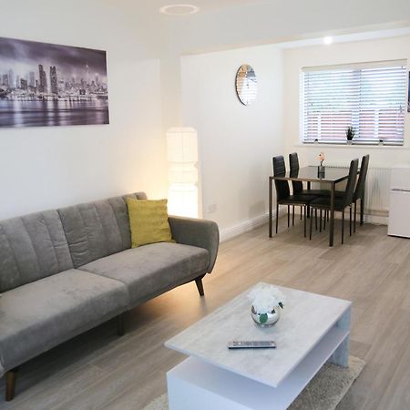 Gorgeous Ground Floor Apartment + Free Parking Manchester Luaran gambar