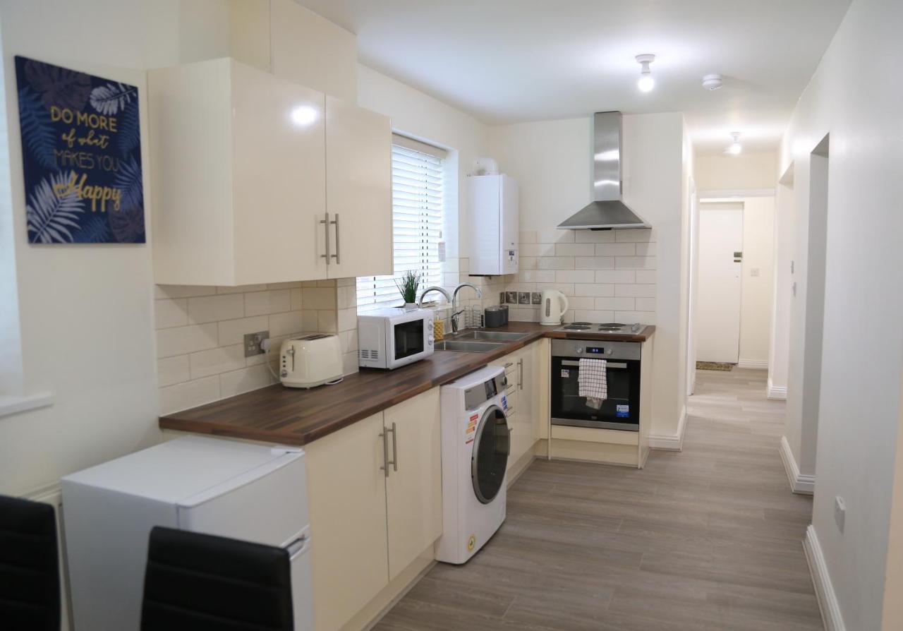 Gorgeous Ground Floor Apartment + Free Parking Manchester Luaran gambar