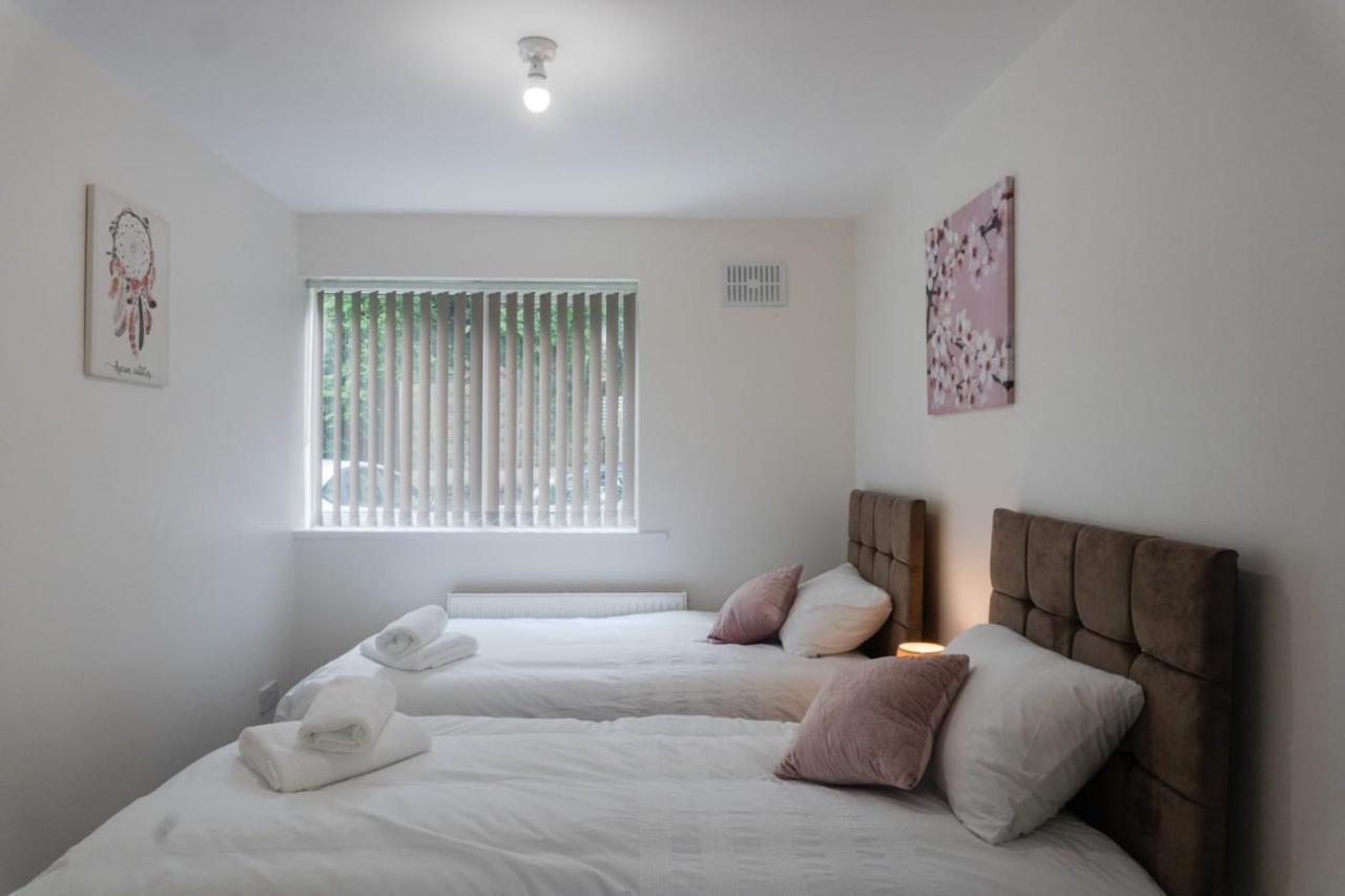 Gorgeous Ground Floor Apartment + Free Parking Manchester Luaran gambar